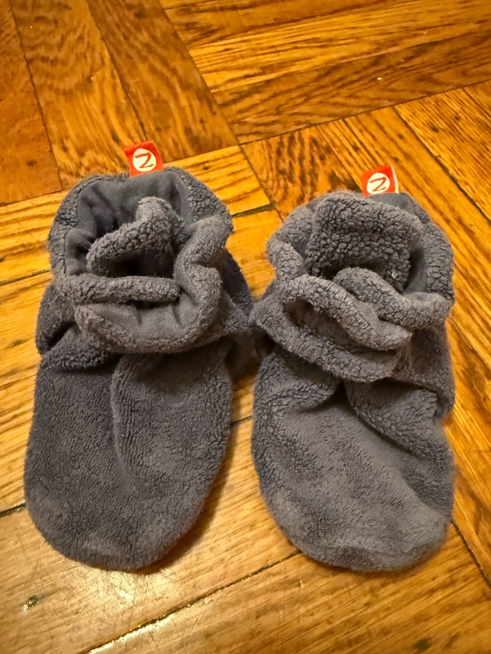 Zutano Baby 18M Grey/Lavender Booties with Red Logo